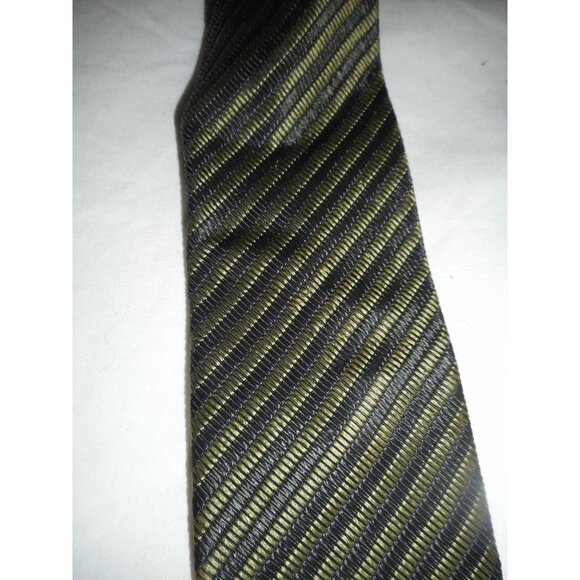 Vintage 70s Green Black Striped clip on Tie necktie - Estate Find - Picture 3 of 5